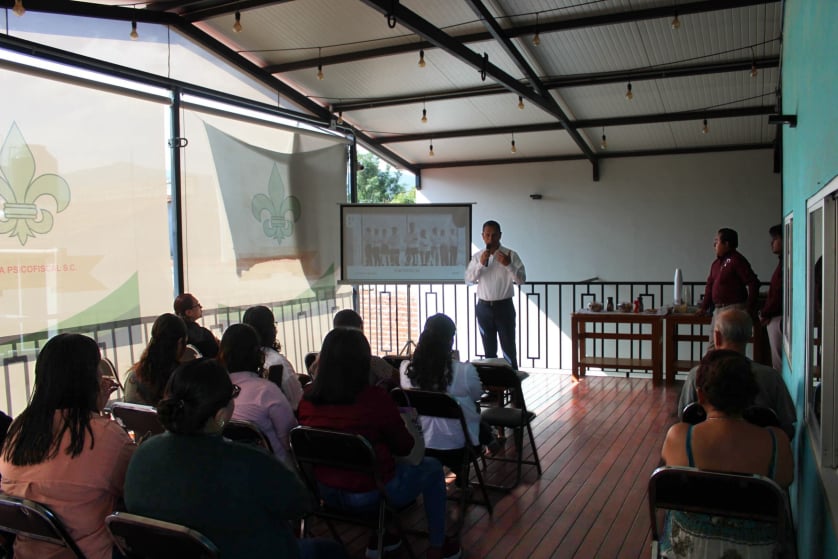 Mobirise Website Builder