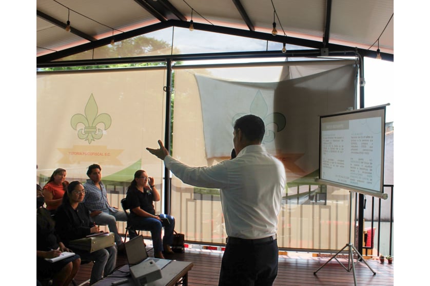 Mobirise Website Builder